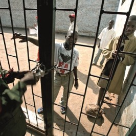 Lavoro a Kamiti quartiere carcerario del Kenya